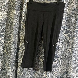 Xersion Black Capris